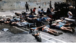 Detaining protestors - Rodney King revolt 1999